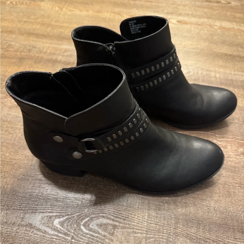 Women’s a.n.a black boots - Picture 1 of 6